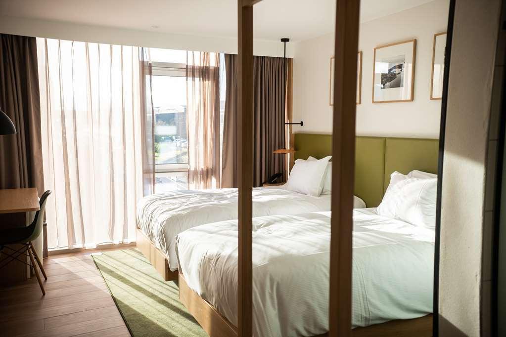 Hilton Garden Inn Faroe Islands Torshavn Room photo