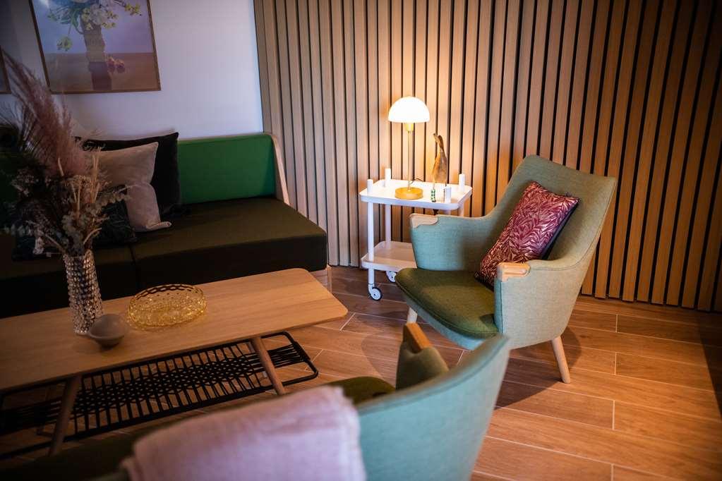 Hilton Garden Inn Faroe Islands Torshavn Room photo